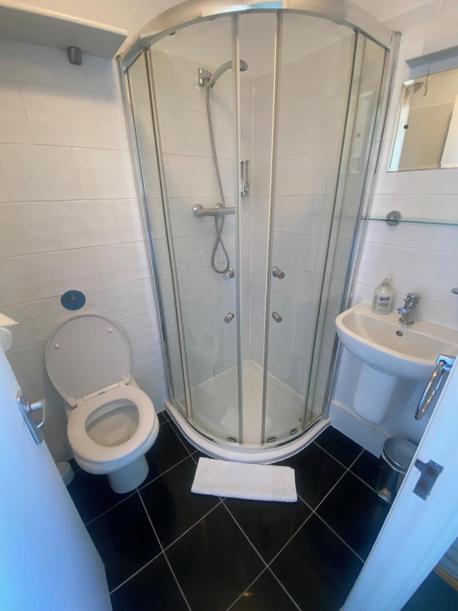 Pebbles Guest House Southend-on-Sea Habitación foto